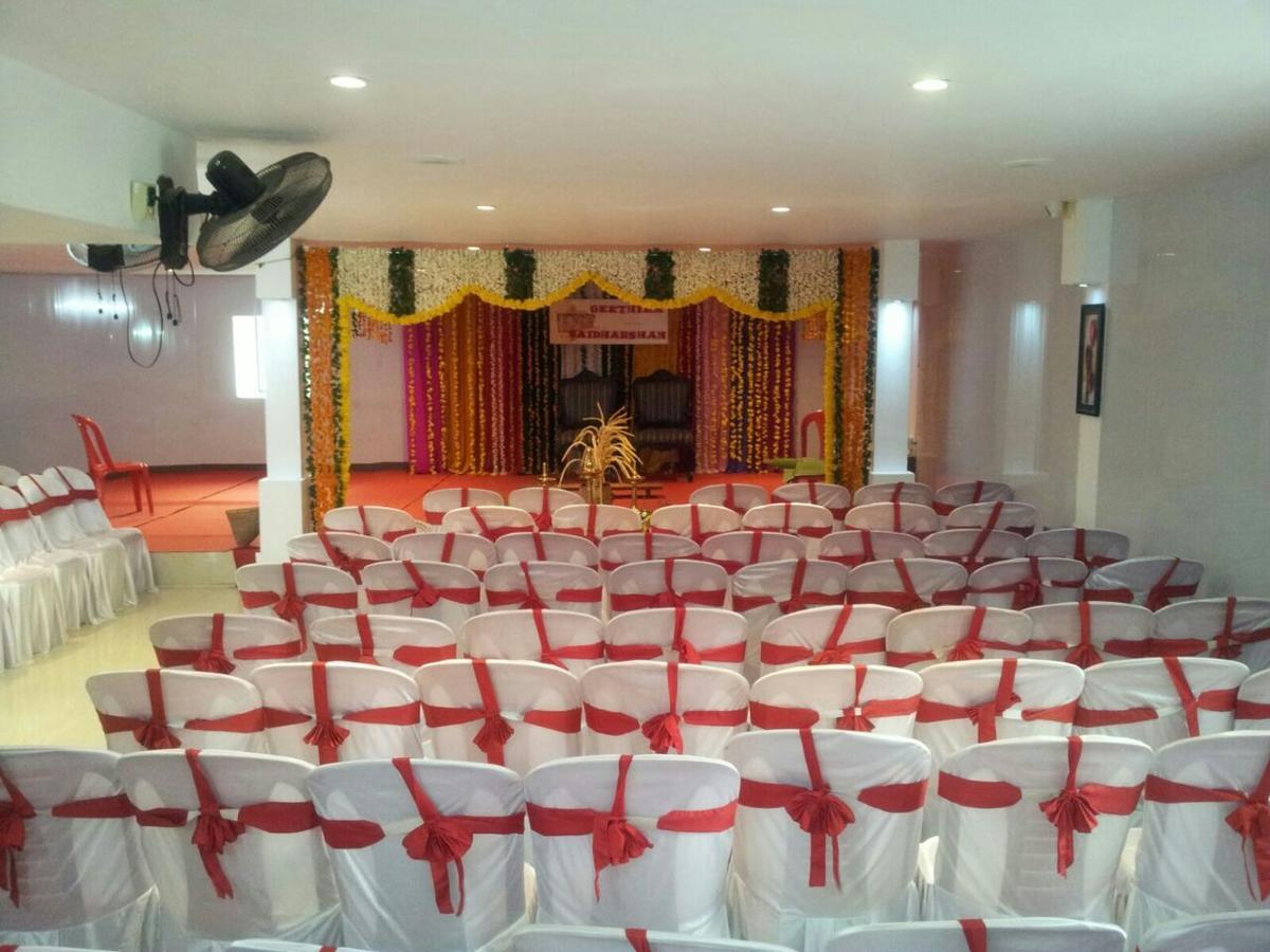 Lalitha Inn กูรูวาเยอร์ ภายนอก รูปภาพ